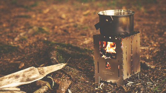 Il superkit da cucina 7 accessori da cucina che non possono mancare sul tuo camper